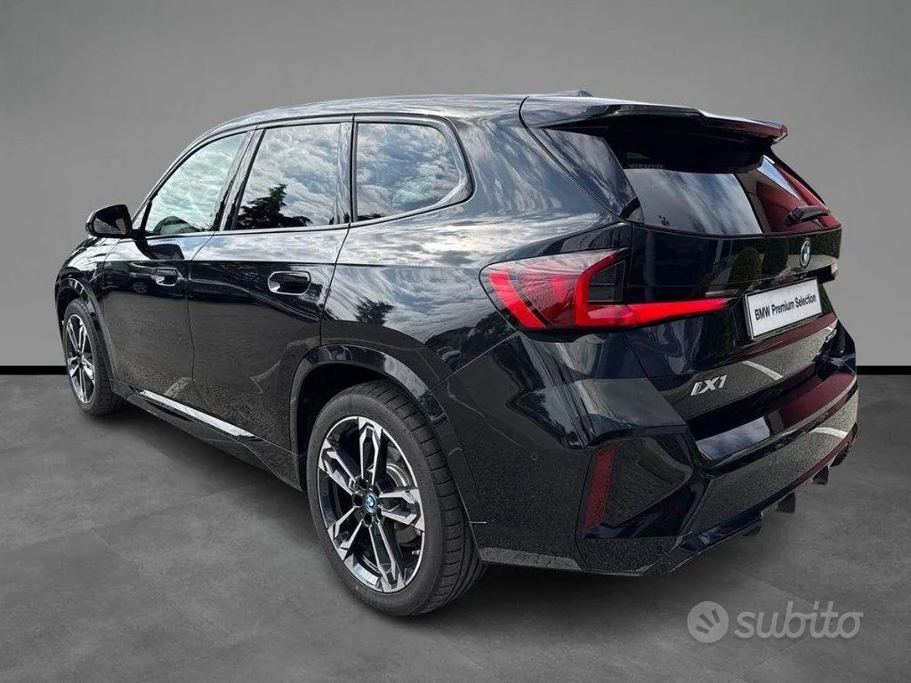 BMW Ix1 2023 photo 4