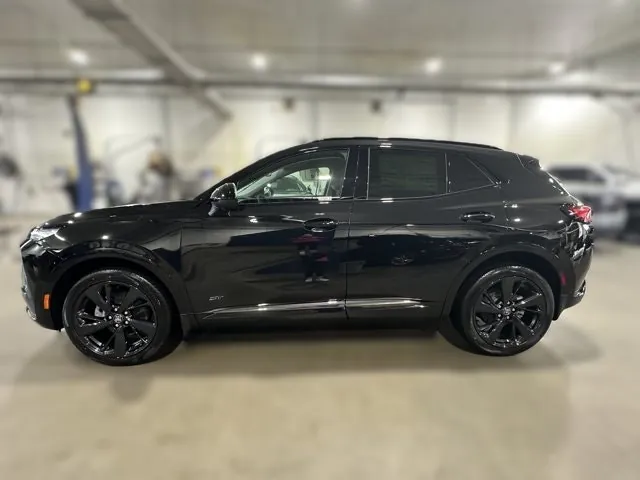 Buick Envision 2026 photo 2