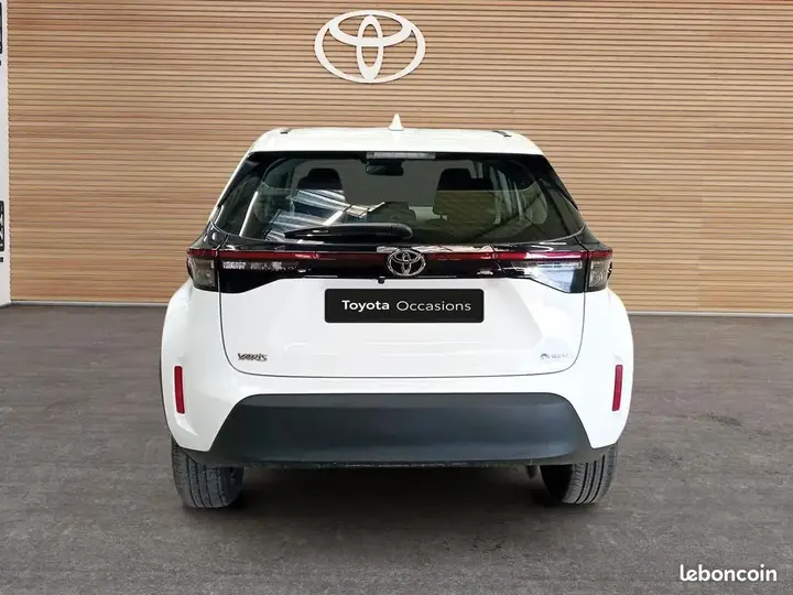 Toyota Yaris Cross 2025 photo 4