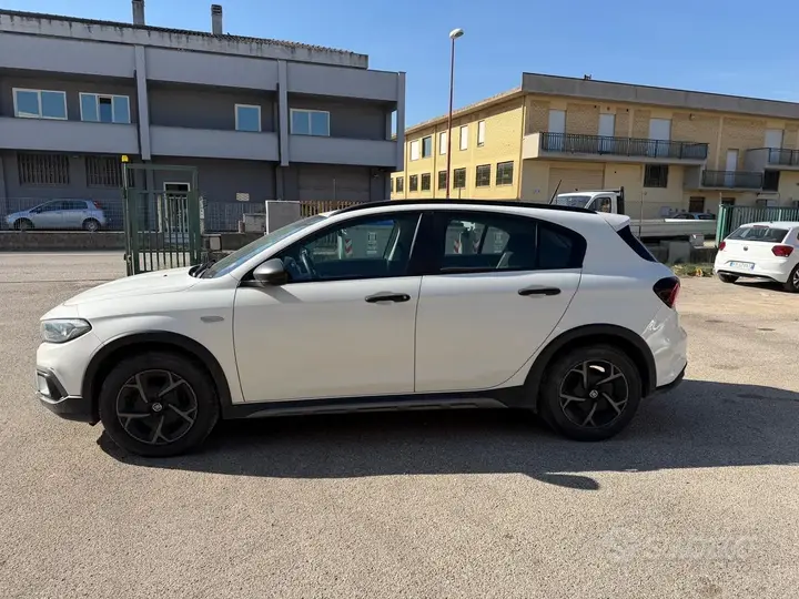 Fiat Tipo Cross 2021 photo 4