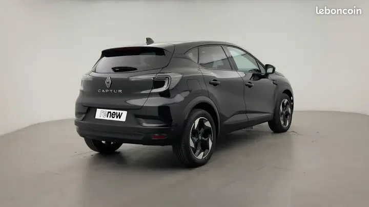 Renault Captur 2026 photo 2