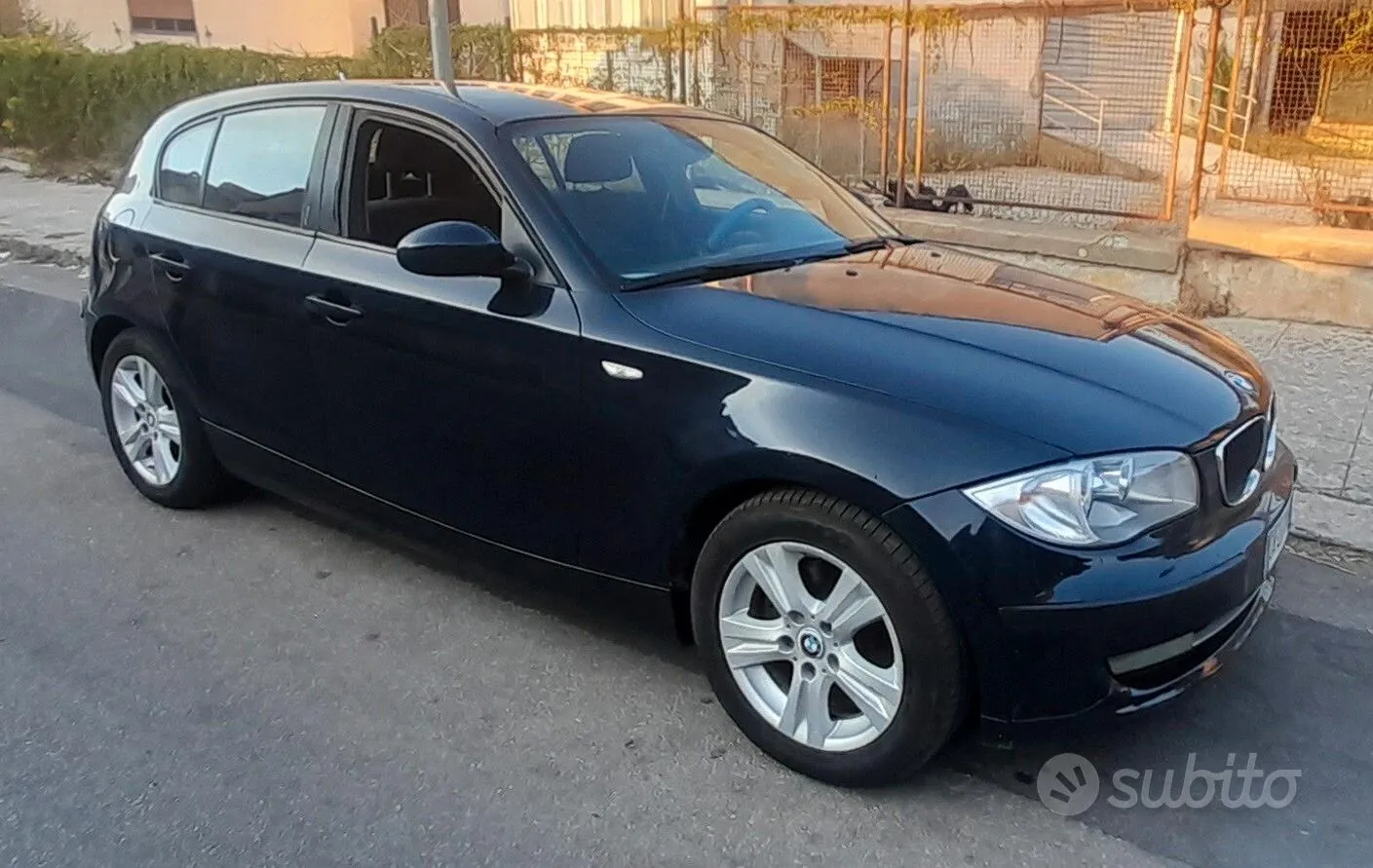 BMW 1 Series 2008 photo 2