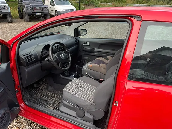 Volkswagen Fox 2006 photo 4