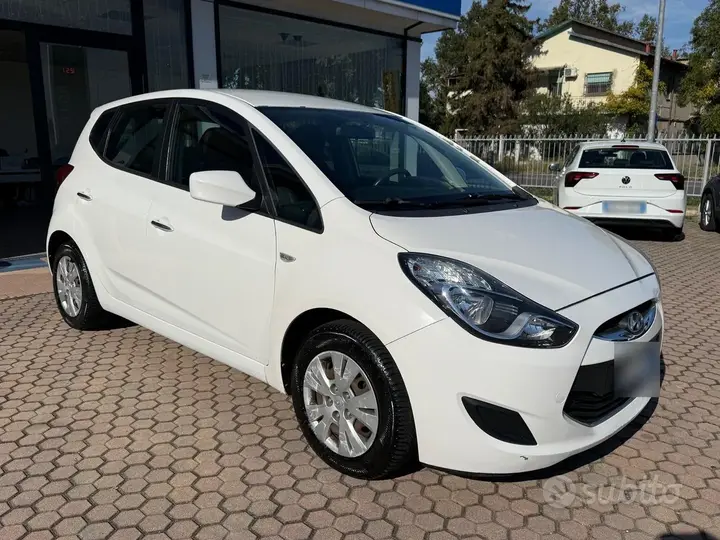 Hyundai Ix20 2013 photo 3