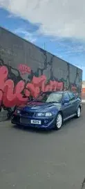 Mitsubishi Lancer 2000 photo 2