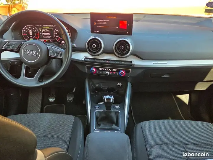 Audi Q2 2023 photo 3