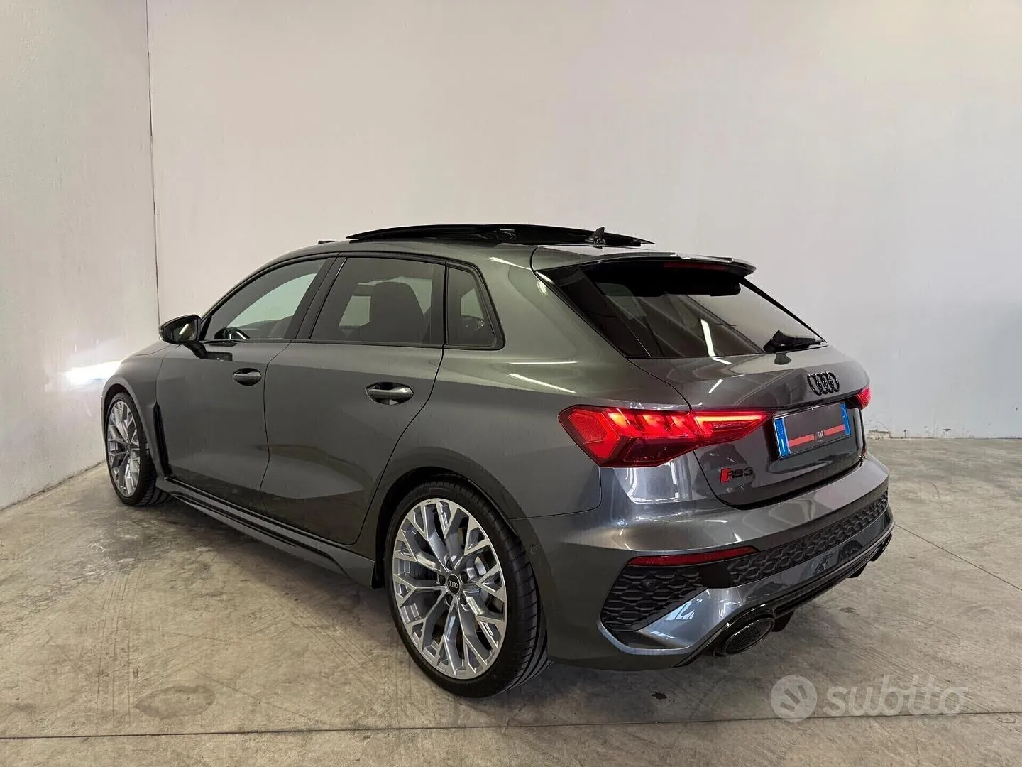 Audi Rs3 Sportback 2024 photo 3