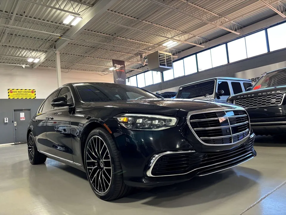 Mercedes-Benz S-Class 2023 photo 2