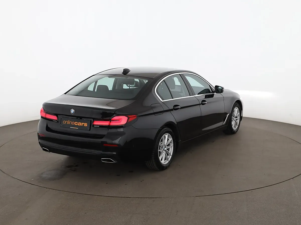 BMW 5 Series 2023 photo 4