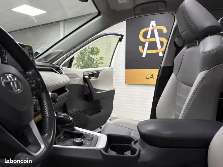 Toyota Rav4 2019 photo 5