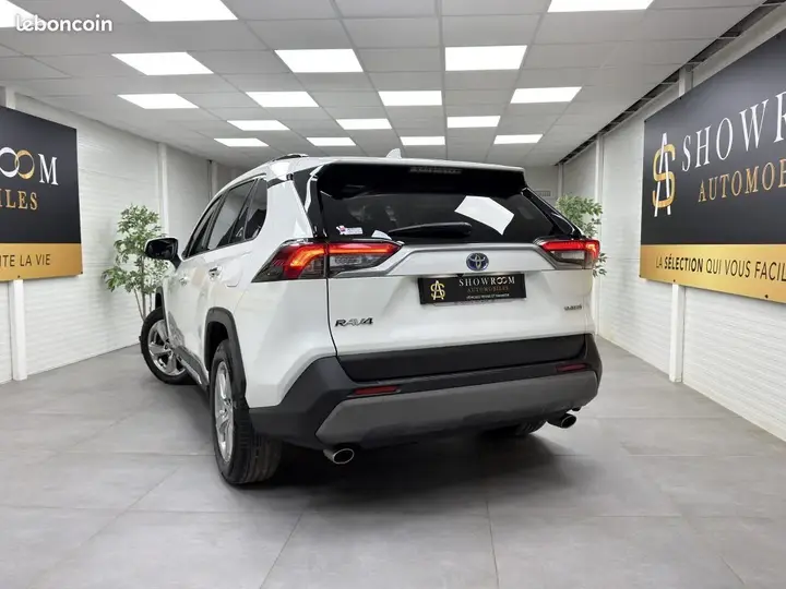 Toyota Rav4 2019 photo 2