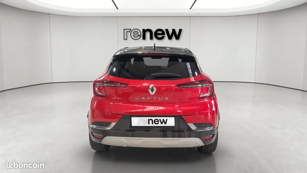 Renault Captur 2023 photo 4
