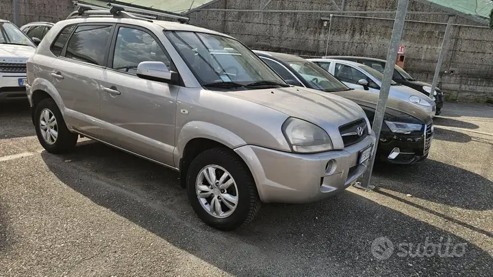 Hyundai Tucson 2010 photo 2