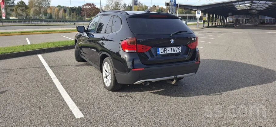 BMW X1 2012 photo 4