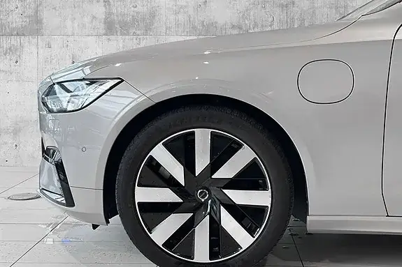 Volvo V90 2025 photo 5