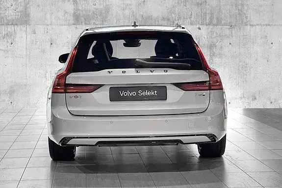 Volvo V90 2025 photo 4