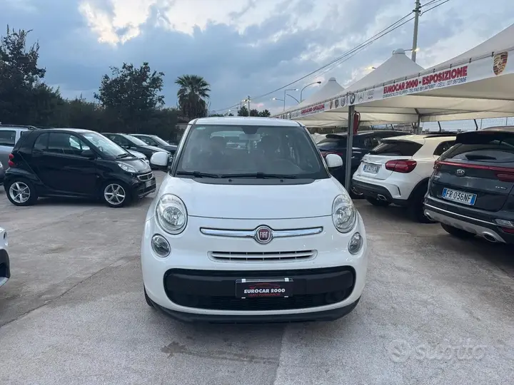 Fiat 500L 2014 photo 2