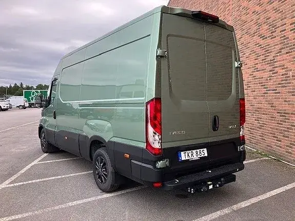 Iveco Daily 2024 photo 3