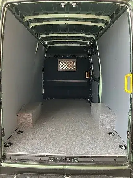 Iveco Daily 2024 photo 4