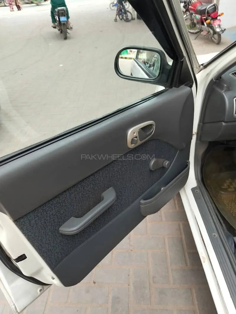 Suzuki Cultus