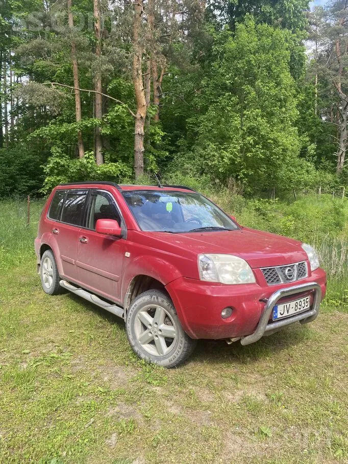 Nissan X-Trail 2005 photo 2