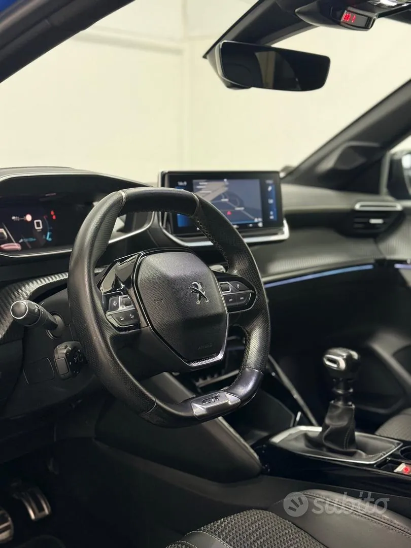 Peugeot 208 2020 photo 5