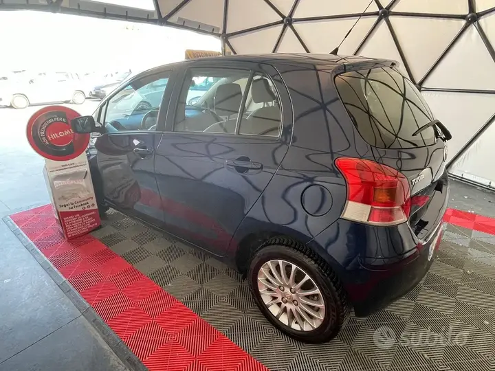 Toyota Yaris 2009 photo 5