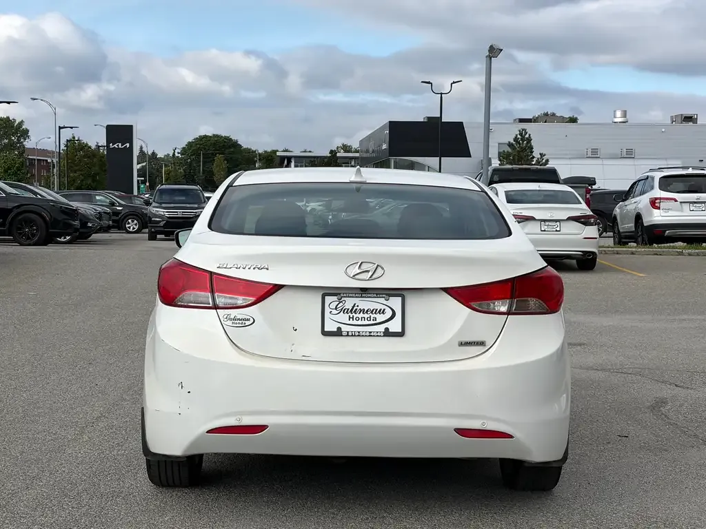 Hyundai Elantra 2013 photo 5