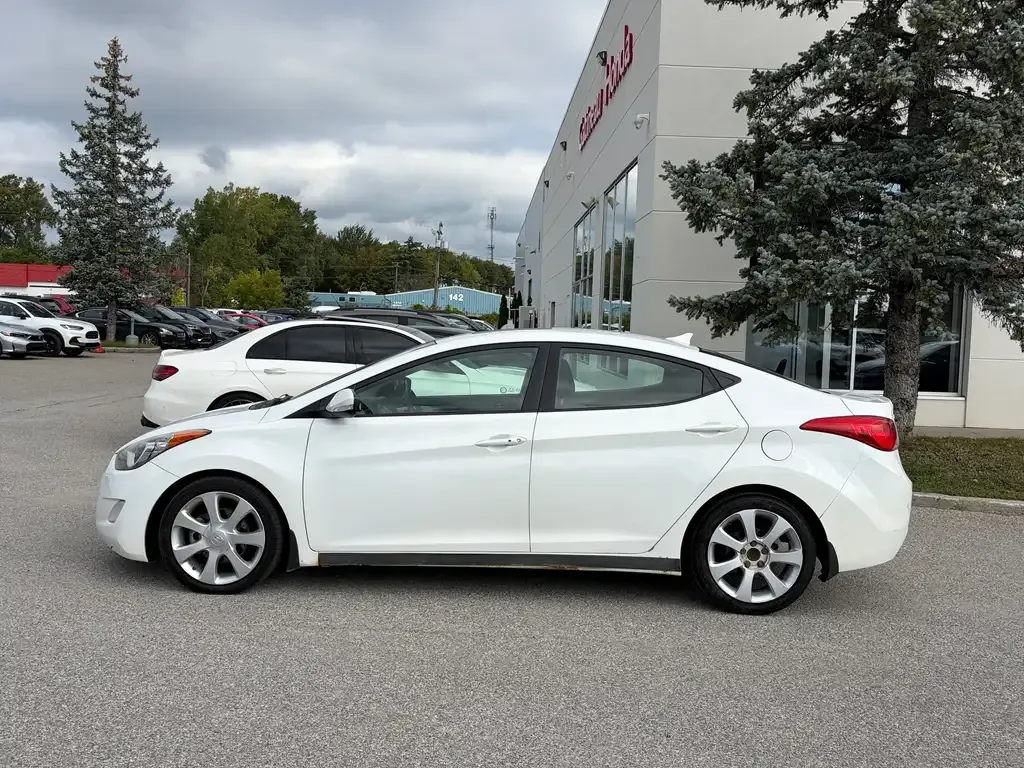 Hyundai Elantra 2013 photo 3