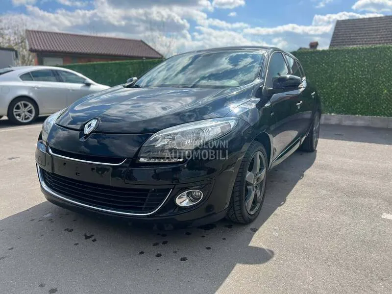 Renault Megane 2012 photo 2