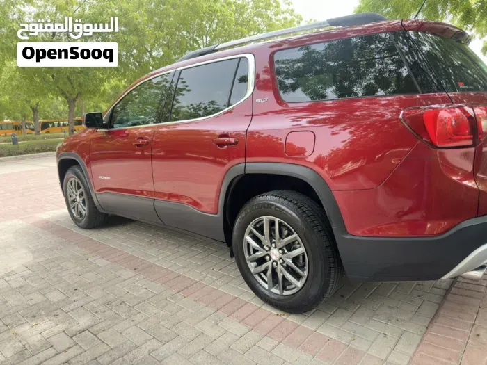 GMC Acadia 2019 photo 2
