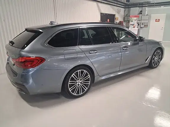 BMW 530D 2018 photo 3