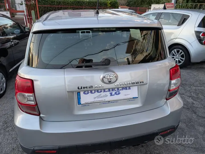 Toyota Urban Cruiser 2011 photo 5