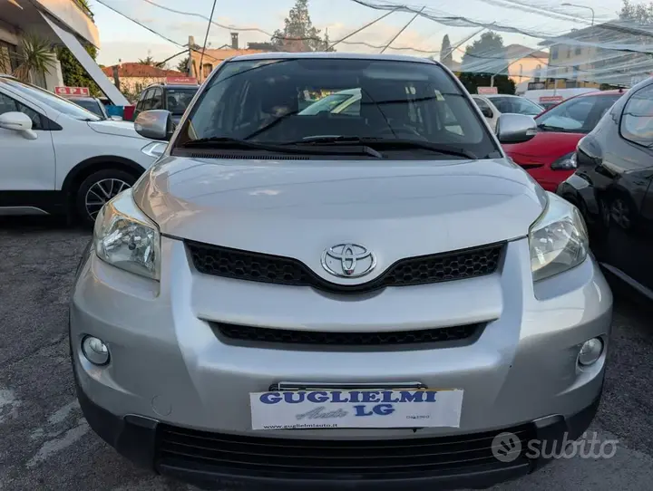 Toyota Urban Cruiser 2011 photo 3