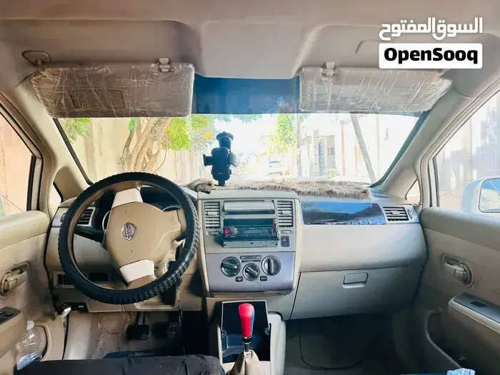 Nissan Tiida 2007 photo 4