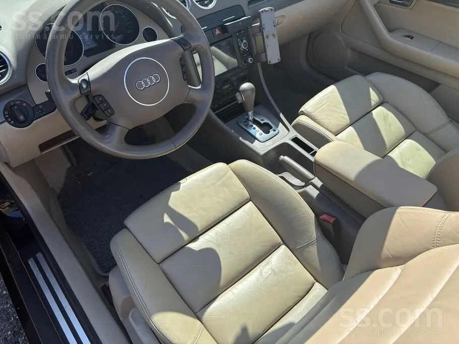 Audi A4 2003 photo 5