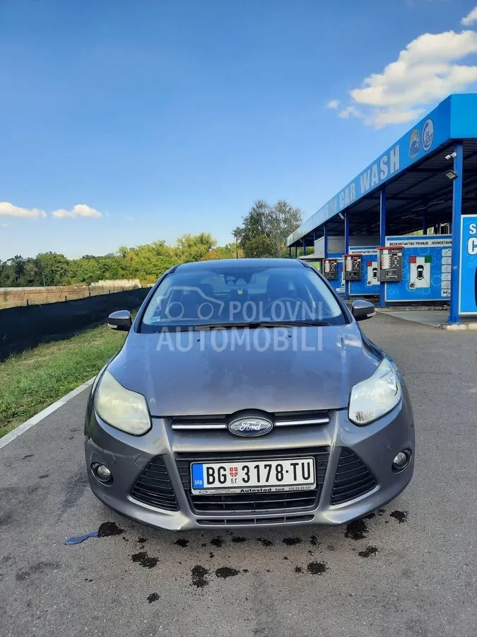 Ford Focus 2013 photo 3