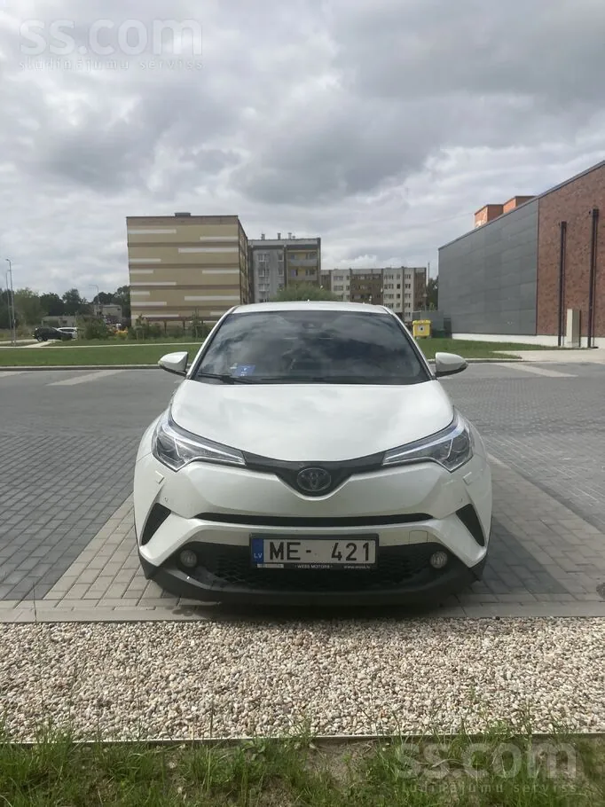 Toyota C-Hr 2019 photo 5