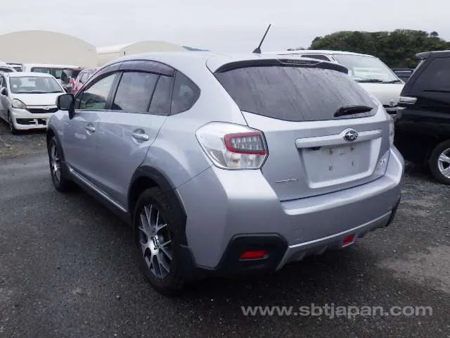 Subaru Xv 2013 photo 3
