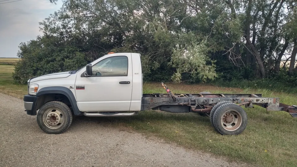 Dodge Ram 5500 2008 photo 3