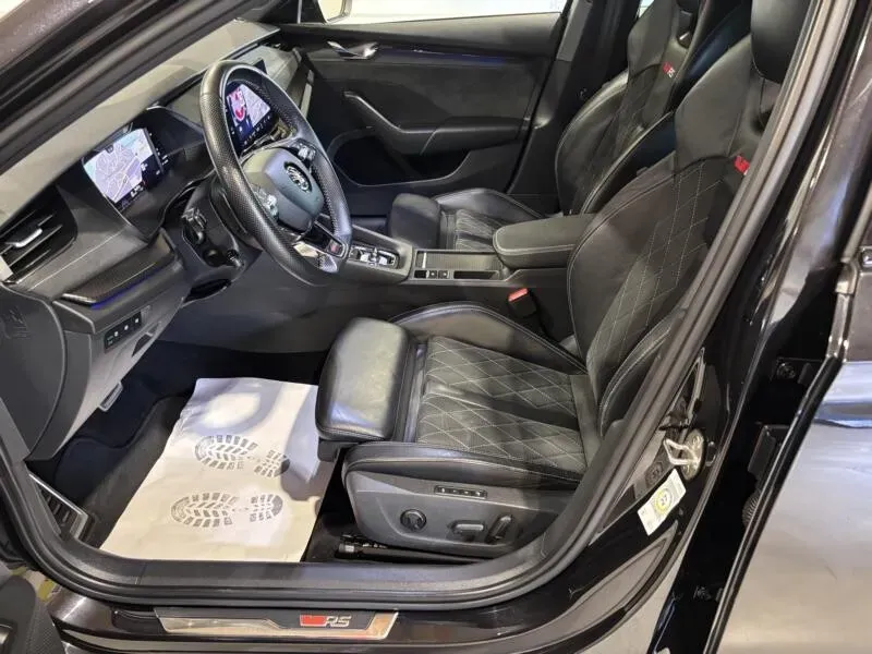 Skoda Octavia 2023 photo 3