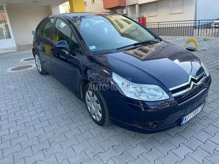 Citroen C4 2005 photo 4