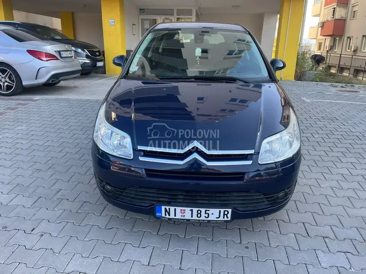 Citroen C4 2005 photo 2