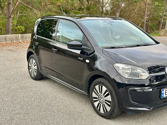 Volkswagen E-Up! 2015 photo 4