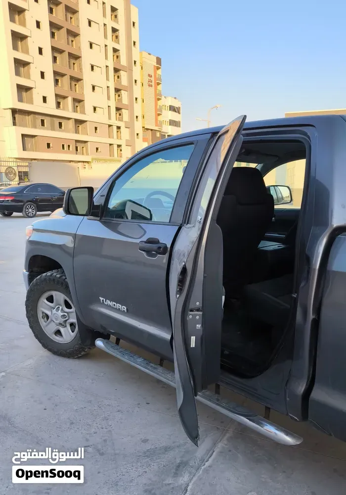 Toyota Tundra 2015 photo 3