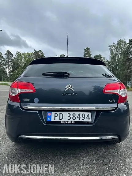 Citroen C4 2012 photo 5