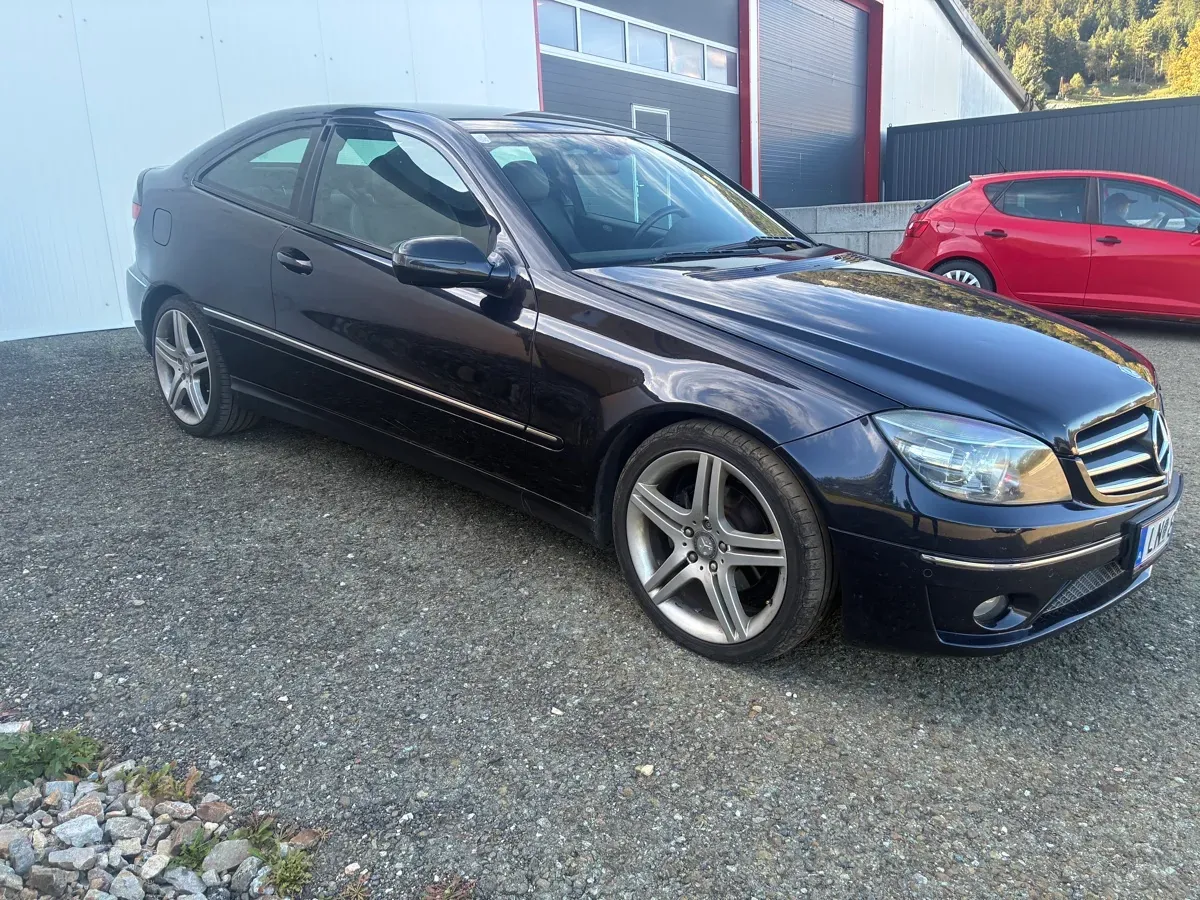 Mercedes-Benz Clc-Klasse 2009 photo 3
