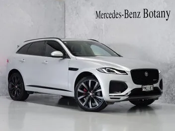 Jaguar F-Pace 2022 photo 2
