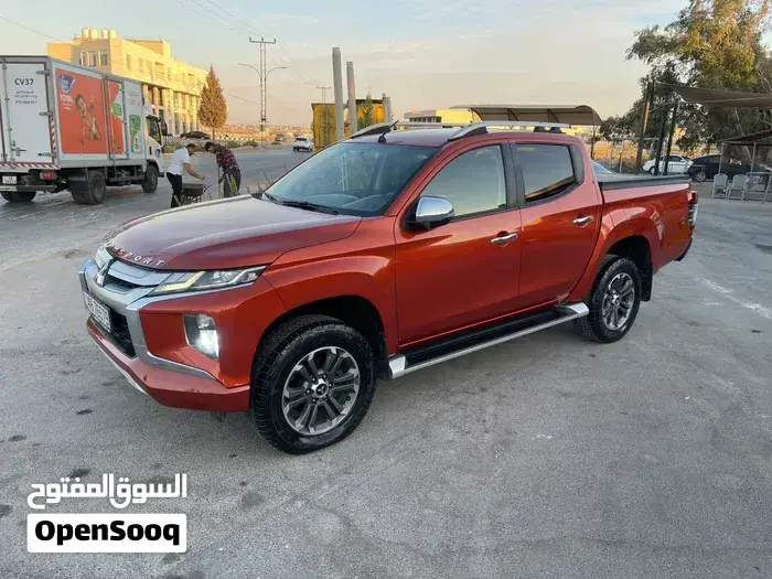 Mitsubishi L200