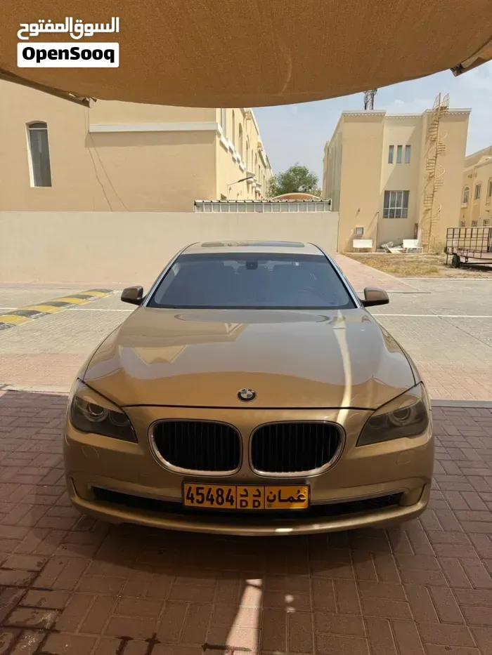 BMW 7 Series 2012 photo 3